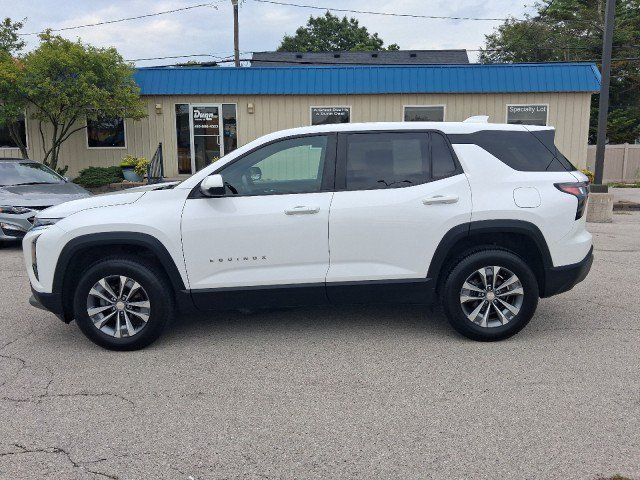 Used 2025 Chevrolet Equinox LT FWD image 7