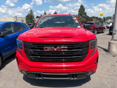 Used 2024 GMC Sierra 1500 Elevation AWD/4WD image 18