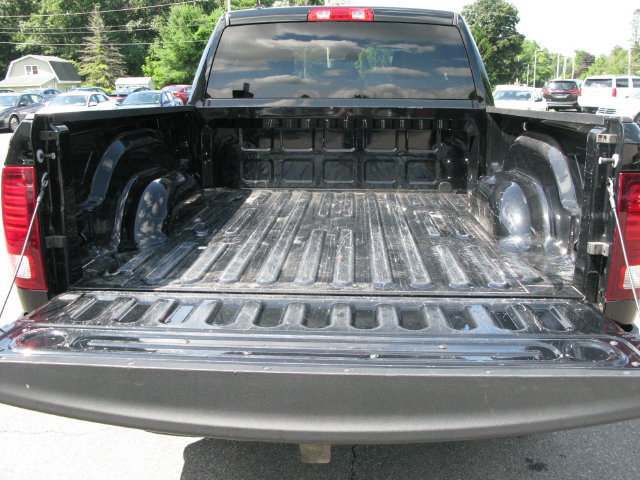 Used 2022 RAM 1500 Warlock w/ Electronics Group AWD/4WD image 6
