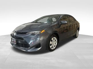 Used 2017 Toyota Corolla LE FWD video 1