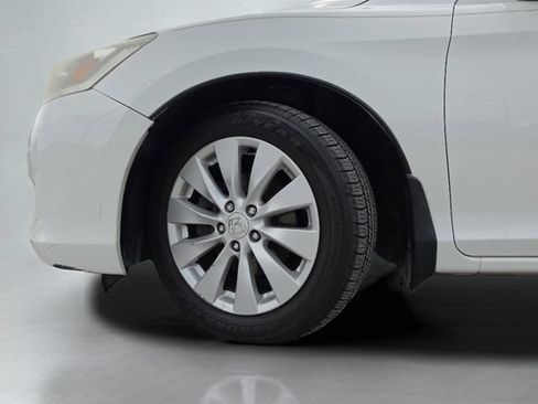 Used 2013 Honda Accord Touring image 41