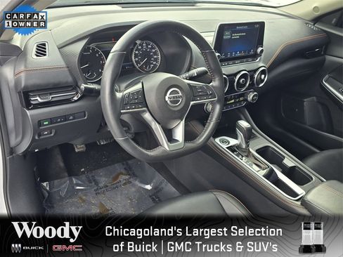 Used 2023 Nissan Sentra SR w/ SR Premium Package image 16