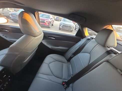 Used 2021 Toyota Avalon Limited w/ Advanced Safety Package image 22
