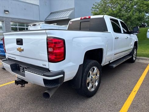 Used 2019 Chevrolet Silverado 2500 LTZ w/ Duramax Plus Package AWD/4WD image 2