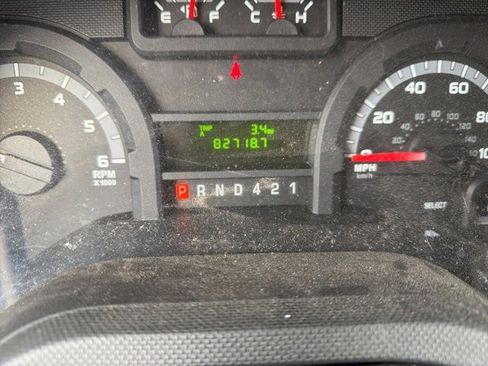 Used 2019 Ford E-350 and Econoline 350 Super Duty w/ Shuttle Bus Prep Package image 13