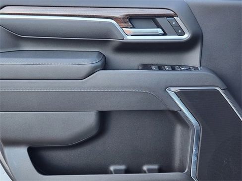 New 2026 Chevrolet Silverado 2500 LT w/ Texas Edition image 20