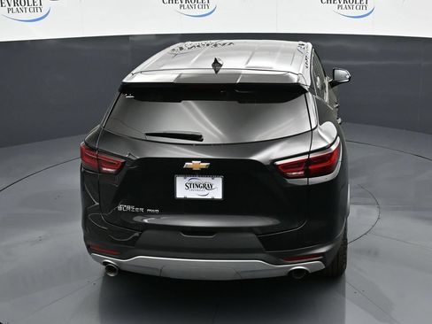 Used 2025 Chevrolet Blazer LT AWD/4WD image 26