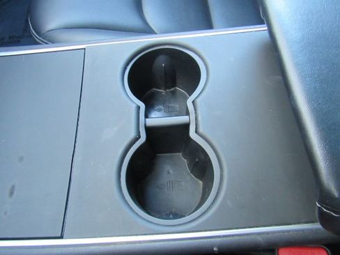 Used 2019 Tesla Model 3 Standard Range image 44