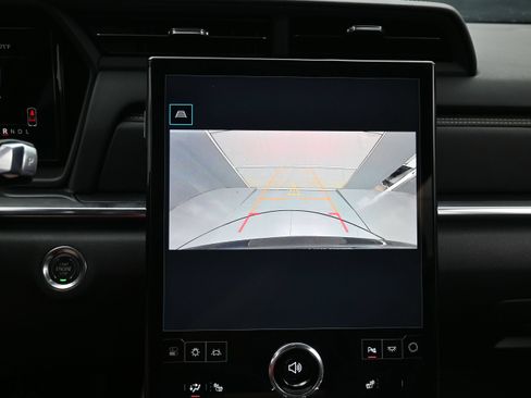 Used 2025 GMC Terrain Elevation AWD/4WD image 20
