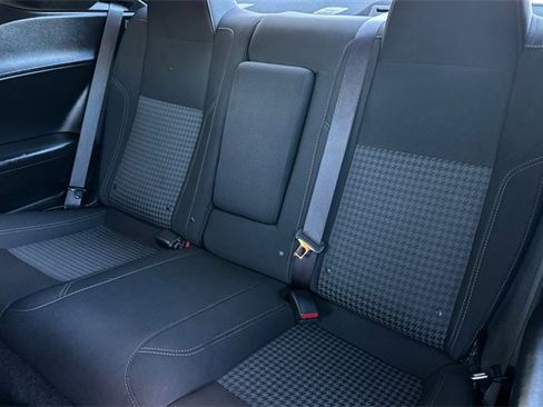 Used 2019 Dodge Challenger SXT image 13