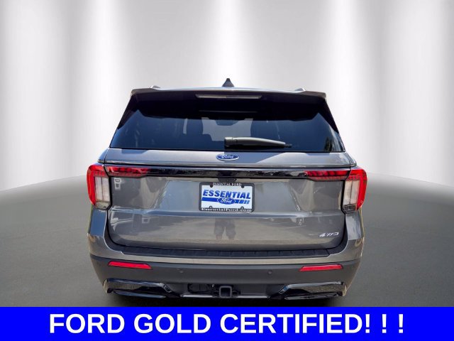Certified 2025 Ford Explorer ST-Line AWD/4WD image 4