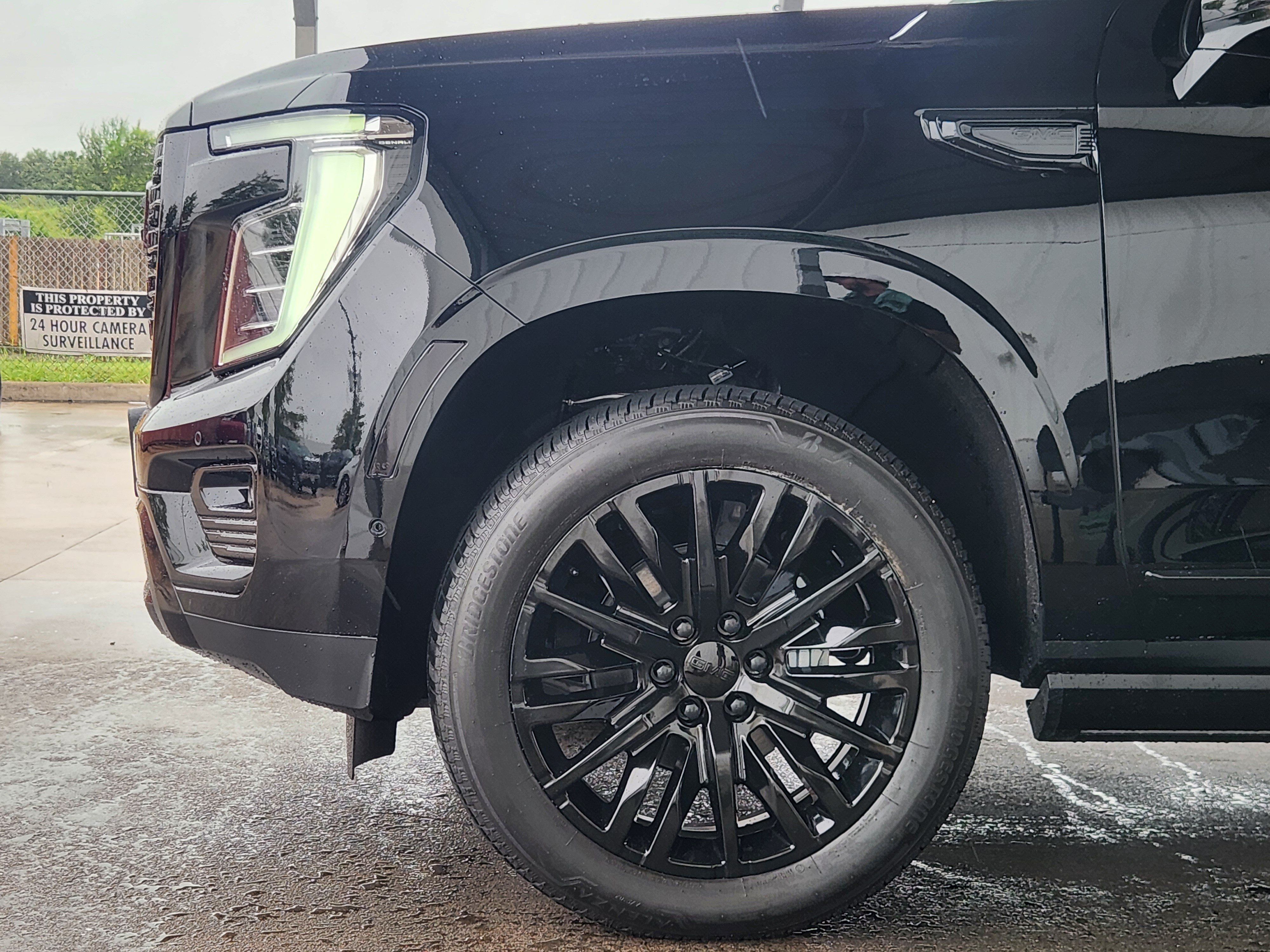 New 2026 GMC Yukon Denali w/ Sun & Power Step Package RWD image 5