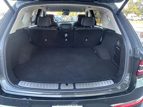 Used 2025 Genesis GV80 2.5T Standard image 9