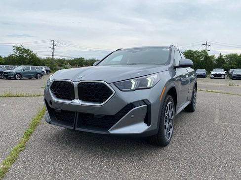New 2026 BMW X2 xDrive28i w/ Convenience Package AWD/4WD image 1