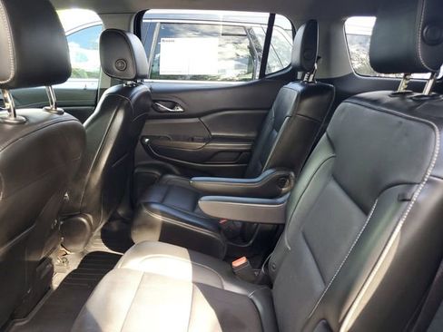 Used 2019 GMC Acadia SLT FWD image 10