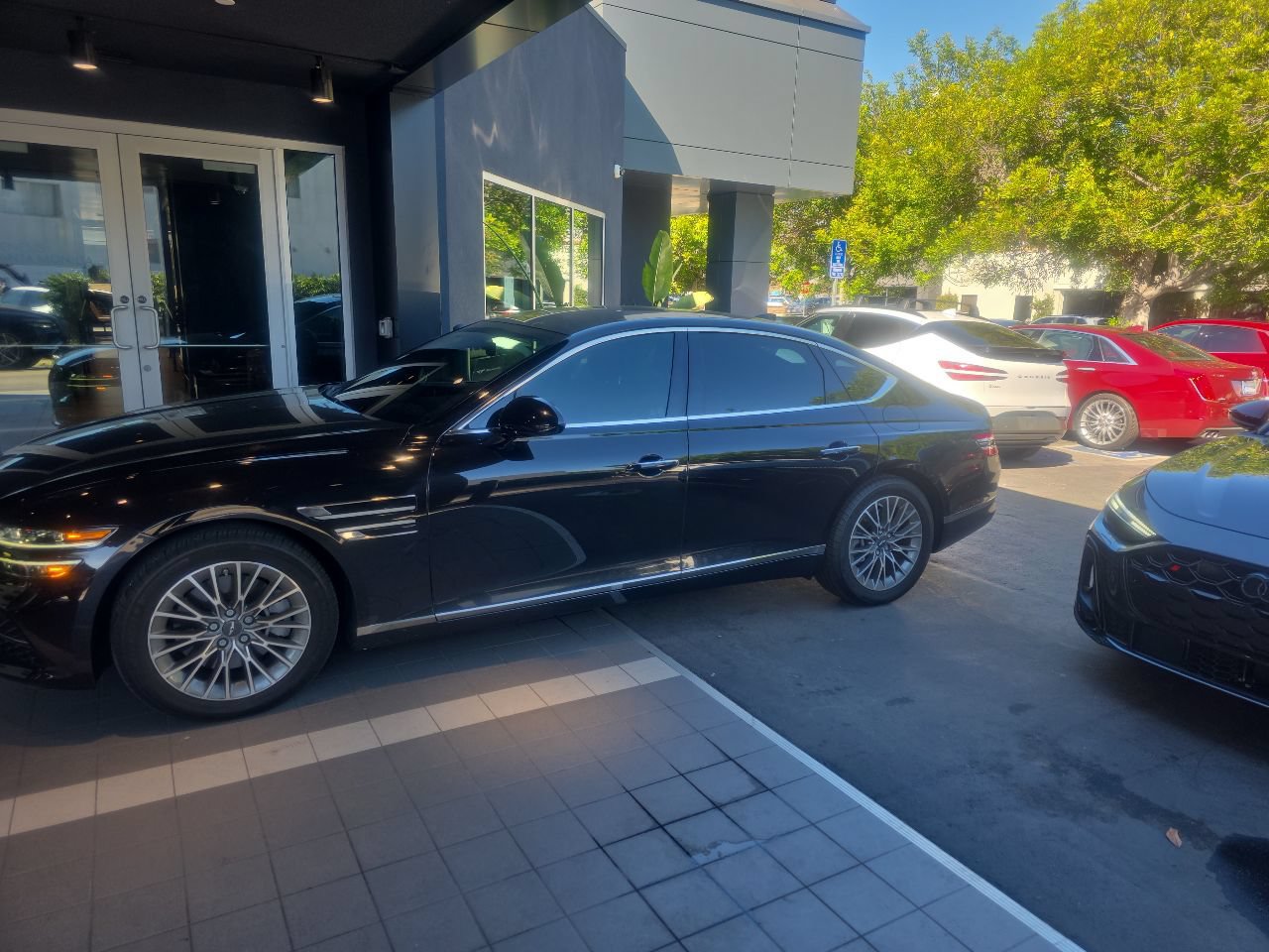 Used 2024 Genesis G80 2.5T AWD/4WD image 5
