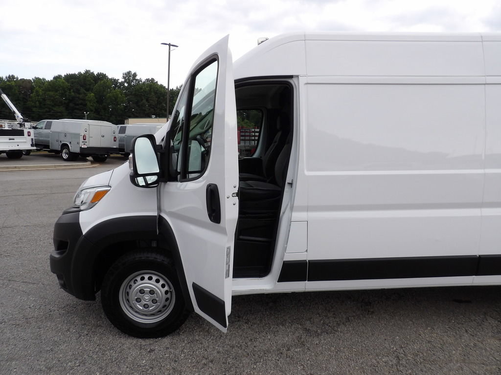 Used 2025 RAM ProMaster 3500 w/ Convenience Group FWD image 13