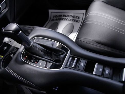 Certified 2024 Honda HR-V EX-L image 29