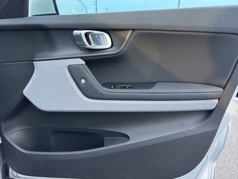 Used 2023 Polestar Polestar 2 w/ Pilot Pack image 11