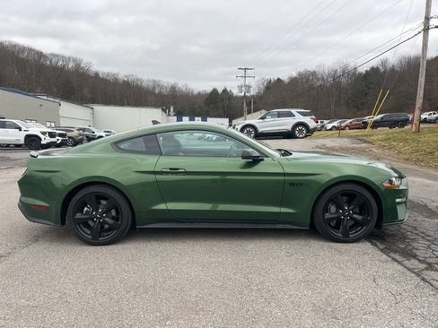 Used 2022 Ford Mustang GT Premium w/ Equipment Group 401A image 4