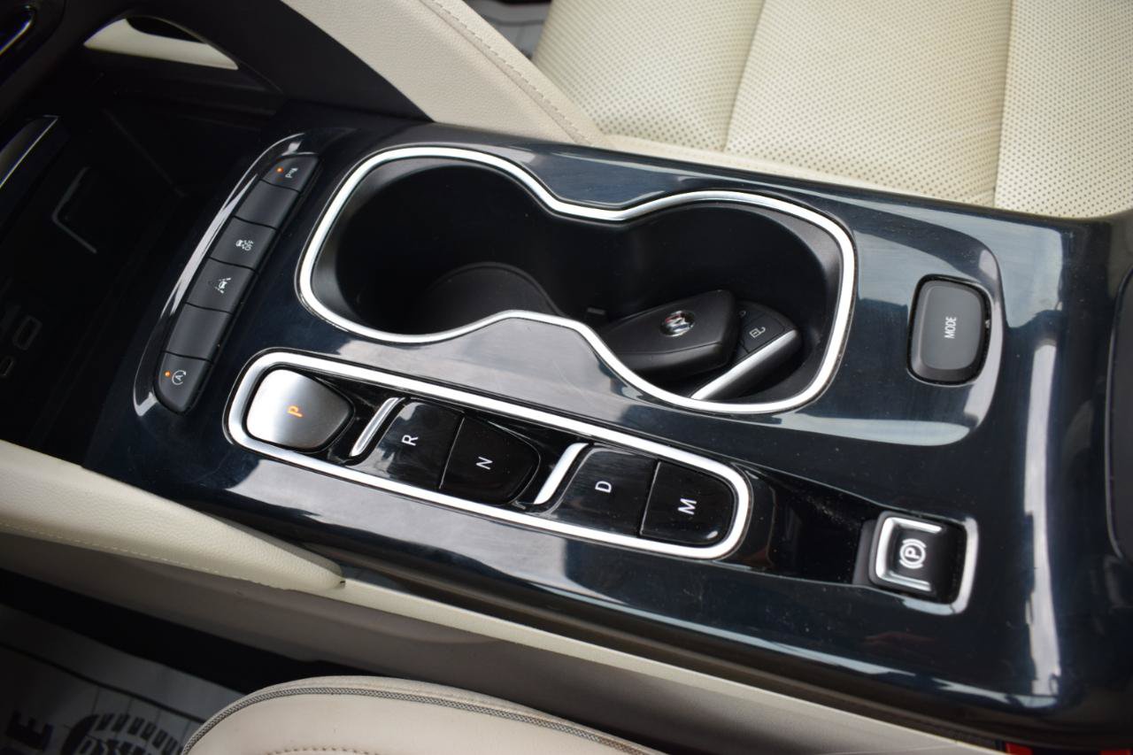 Used 2021 Buick Envision Essence w/ Technology Package I FWD image 35