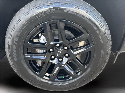 New 2026 Chevrolet Silverado 1500 Custom w/ Turbomax Blackout Package image 10
