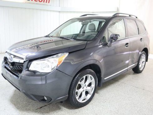 Used 2015 Subaru Forester 2.5i Touring w/ Eyesight & Navigation System image 2