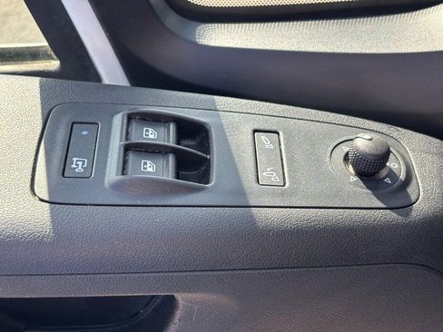 Used 2023 RAM ProMaster 2500 w/ Convenience Group image 17