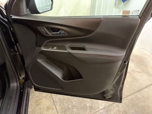 Used 2023 Chevrolet Equinox RS w/ LPO, Floor Liner Package AWD/4WD image 31