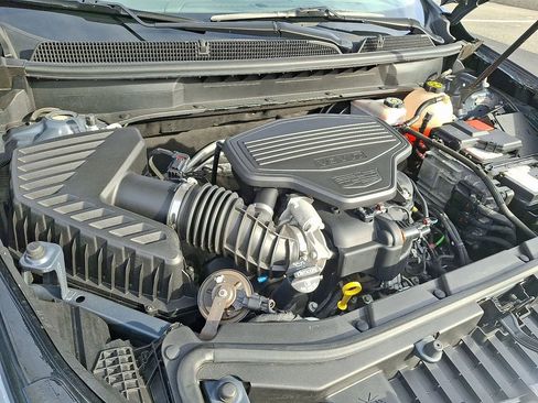 Certified 2021 Cadillac XT5 Premium Luxury image 32