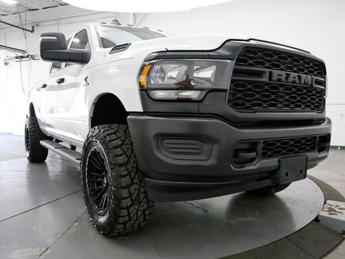 Used 2024 RAM 2500 Tradesman w/ Snow Chief Group AWD/4WD image 40
