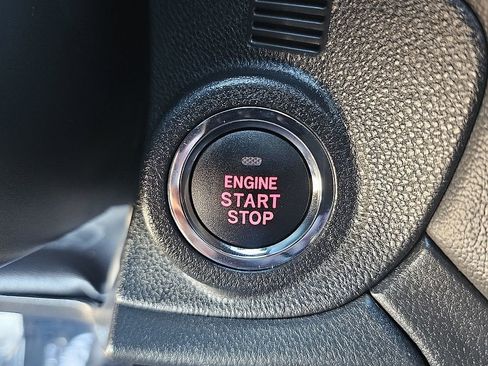 Certified 2025 Subaru Outback Wilderness image 30