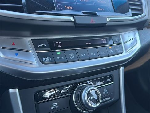 Used 2013 Honda Accord Touring image 34
