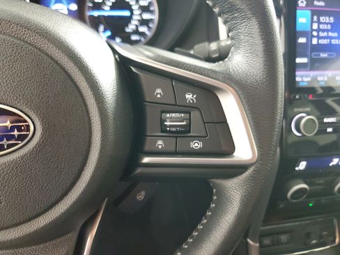 Used 2022 Subaru Ascent Limited image 26