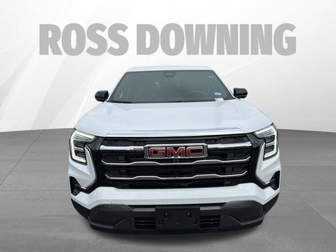 Used 2025 GMC Terrain Elevation image 2