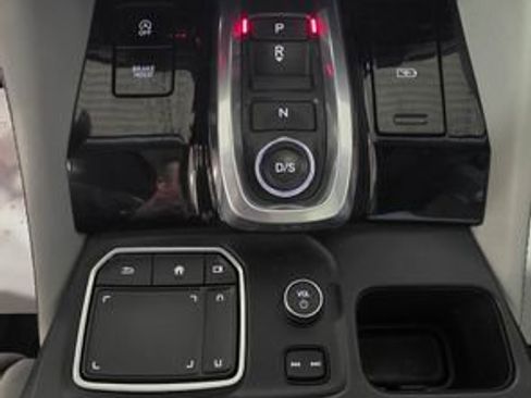 Used 2023 Acura MDX SH-AWD w/ Advance Package image 22