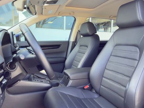 Used 2025 Honda CR-V EX-L image 4