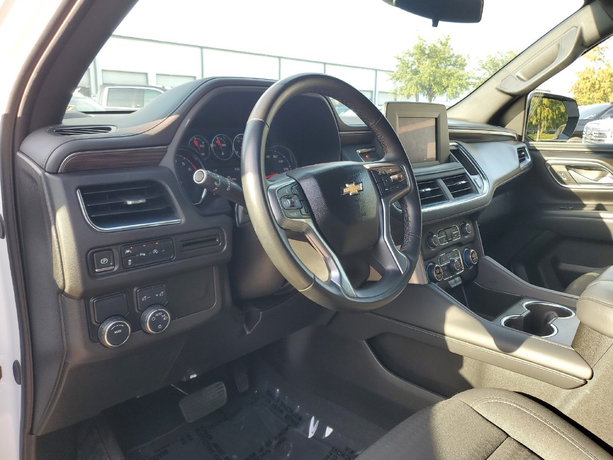 Used 2023 Chevrolet Suburban LS w/ Driver Alert Package RWD image 17
