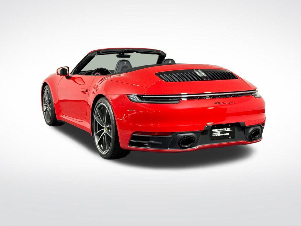 Used 2024 Porsche 911 Carrera RWD image 3