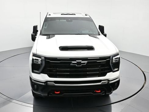 Certified 2025 Chevrolet Silverado 2500 LTZ w/ LTZ Plus Package image 27