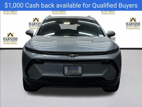New 2026 Chevrolet Equinox EV LT FWD image 2
