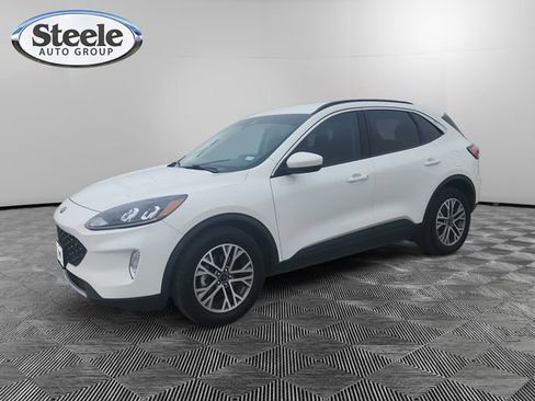 Used 2022 Ford Escape SEL w/ Technology Package image 1