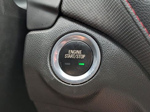 Used 2022 Chevrolet Equinox RS w/ RS Leather Package FWD image 26
