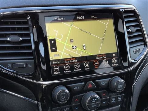 Used 2021 Jeep Grand Cherokee Limited w/ Premium Lighting Group image 29