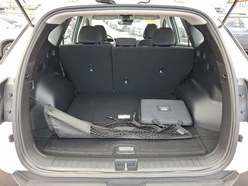 Certified 2025 Hyundai Tucson SE AWD/4WD image 28