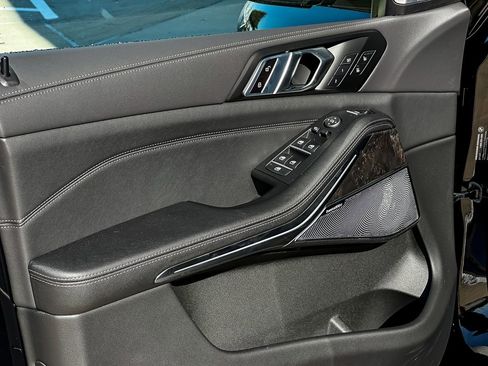 New 2026 BMW X5 M60i image 11