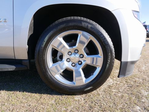 Used 2016 Chevrolet Tahoe LT image 11