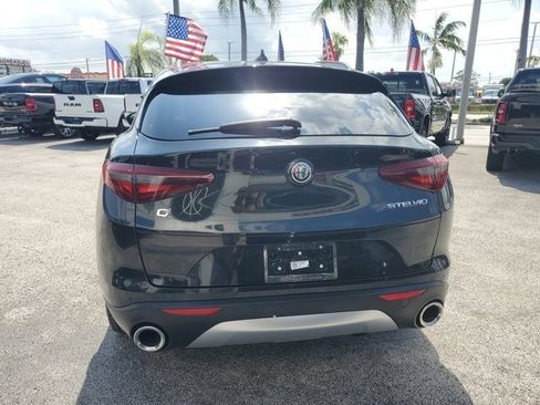 Used 2018 Alfa Romeo Stelvio Ti Sport image 6