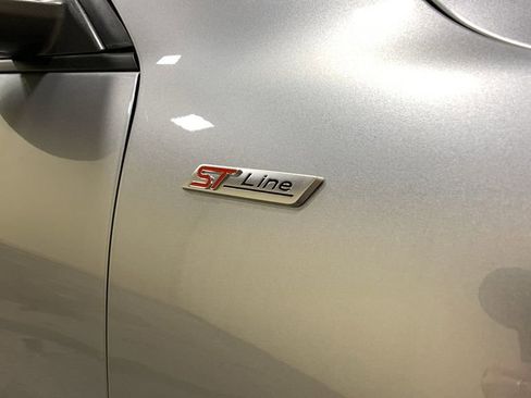 Certified 2023 Ford Escape ST-Line w/ Tech Pack #1 image 10