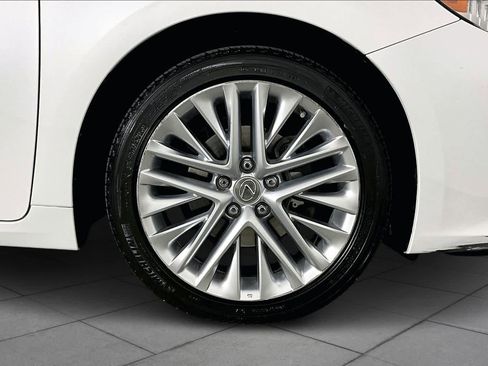 Used 2013 Lexus ES 350 image 10
